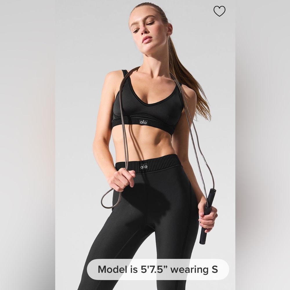 ALO YOGA AIRLIFT LINE UP BRA- BLACK-XS(2-4) BNWT MSRP $98.00